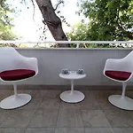 Casa De Verano - Penthouse In With The Private Garden Apartment *