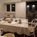 Casa De Verano - Penthouse In With The Private Garden Apartment *