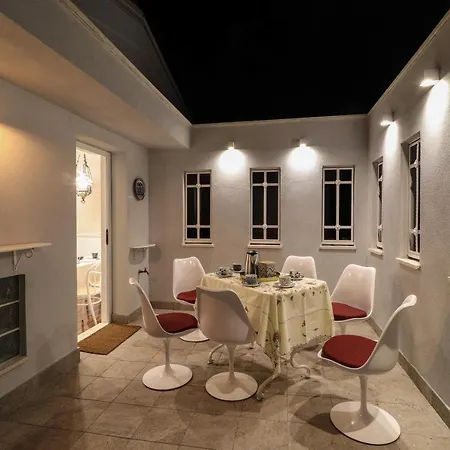 Casa De Verano - Penthouse In With The Private Garden Apartment Trogir