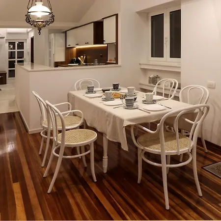 Casa De Verano - Penthouse In With The Private Garden