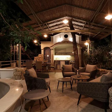 Apartment Casa De Verano - Penthouse In With The Private Garden Trogir